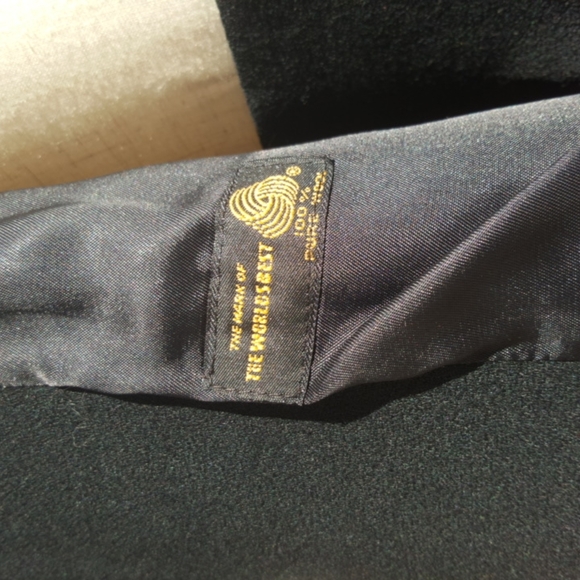 JOS. A. BANK CLOTHIERS ♡ Vintage Black 2pc Pure Wool Fully Lined Skirt Suit 4 - Picture 14 of 17